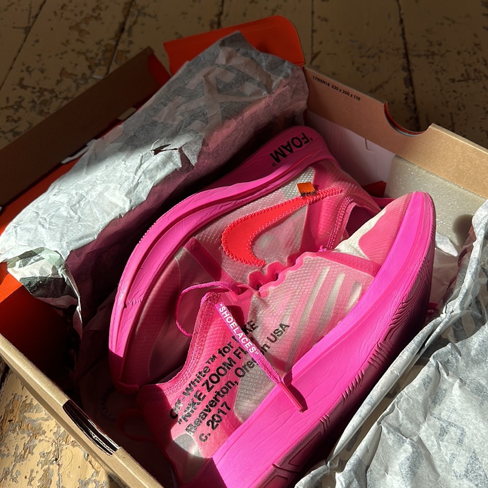 Offwhite Nike zoom fly